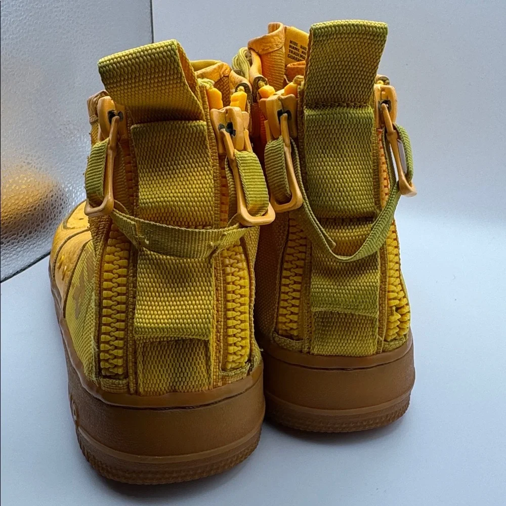 Nike Air Force‎ 1 Laser Orange Sneakers Sz 6.5Y EUR 39